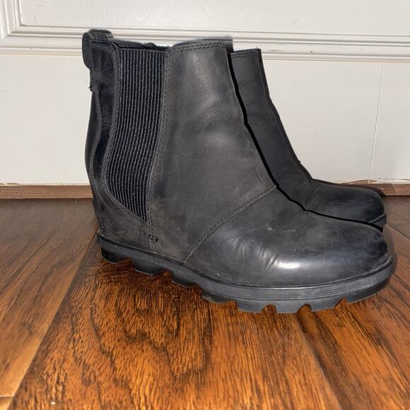 SOREL Waterproof Sz 8 Black Distressed Leather Whimsigoth Grunge Wedge Booots - Picture 4 of 12